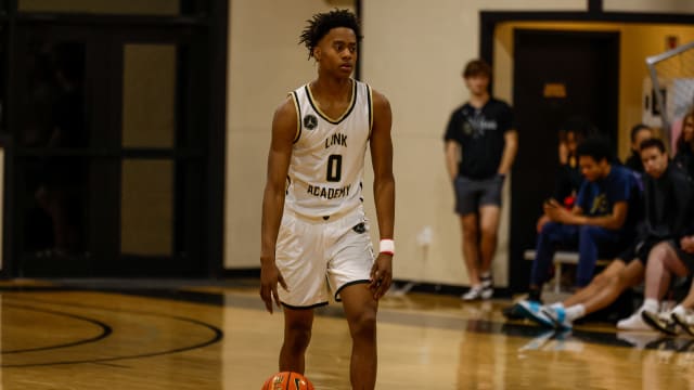 Link Academy senior shooting guard Tre Johnson